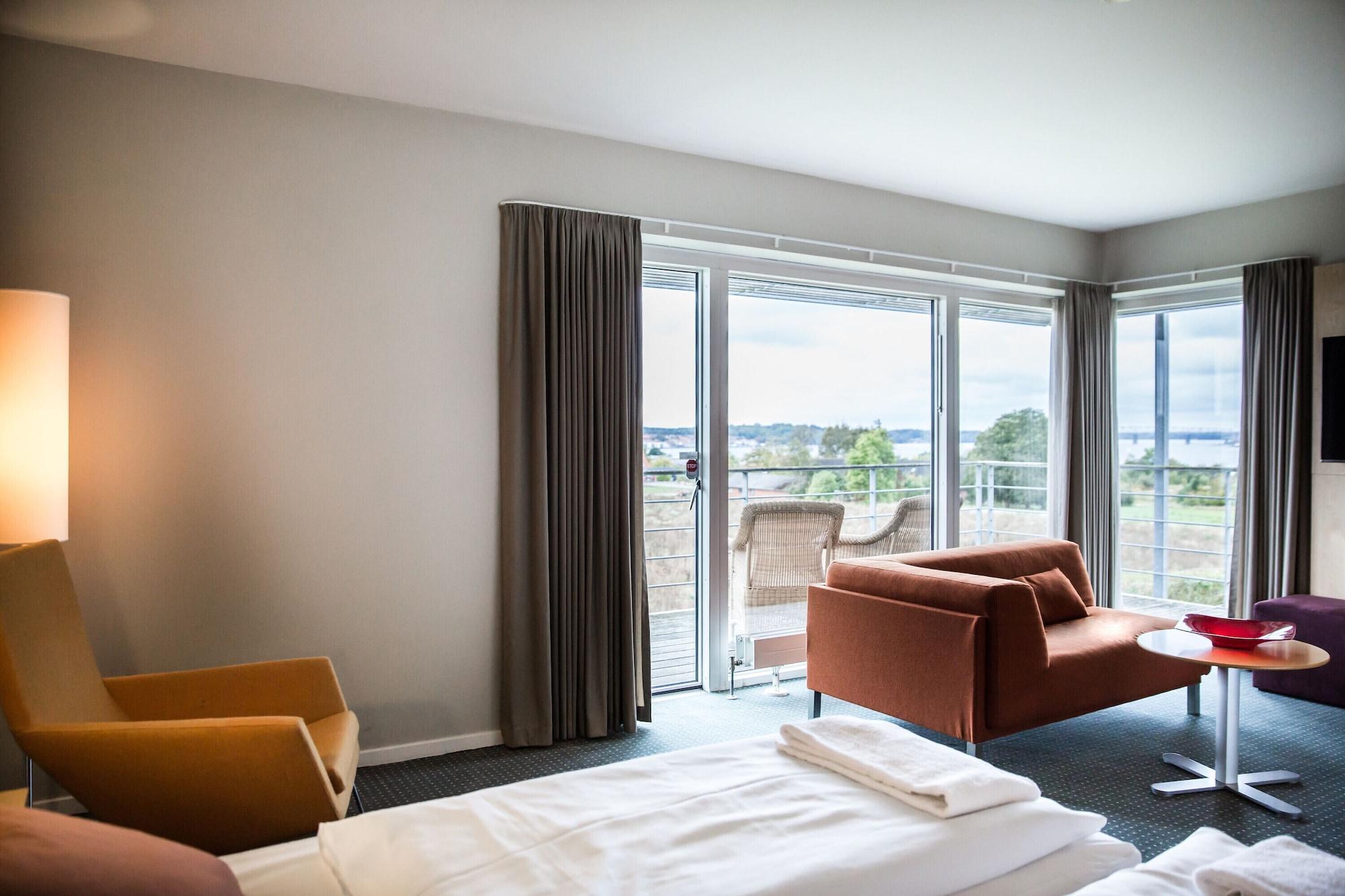 Comwell Middelfart Hotel Exterior photo